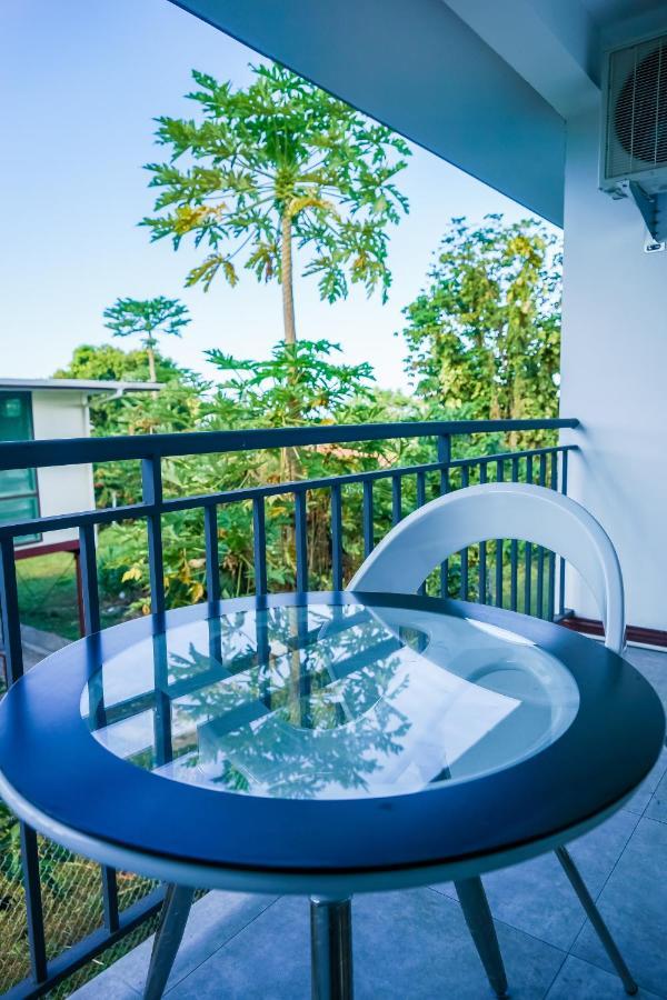 أبيا Lynn'S Getaway Hotel المظهر الخارجي الصورة