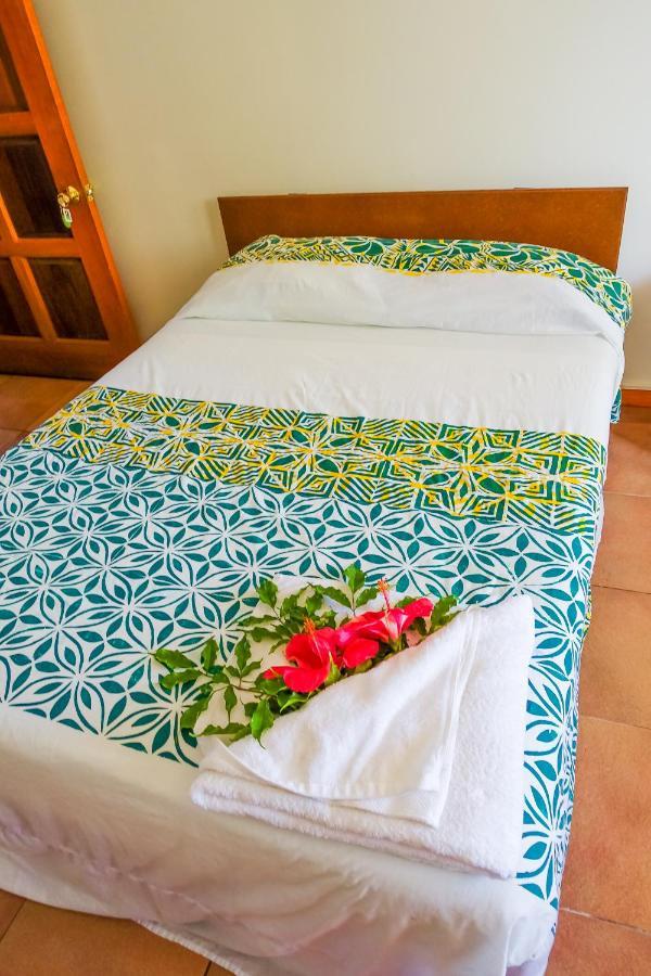 أبيا Lynn'S Getaway Hotel المظهر الخارجي الصورة