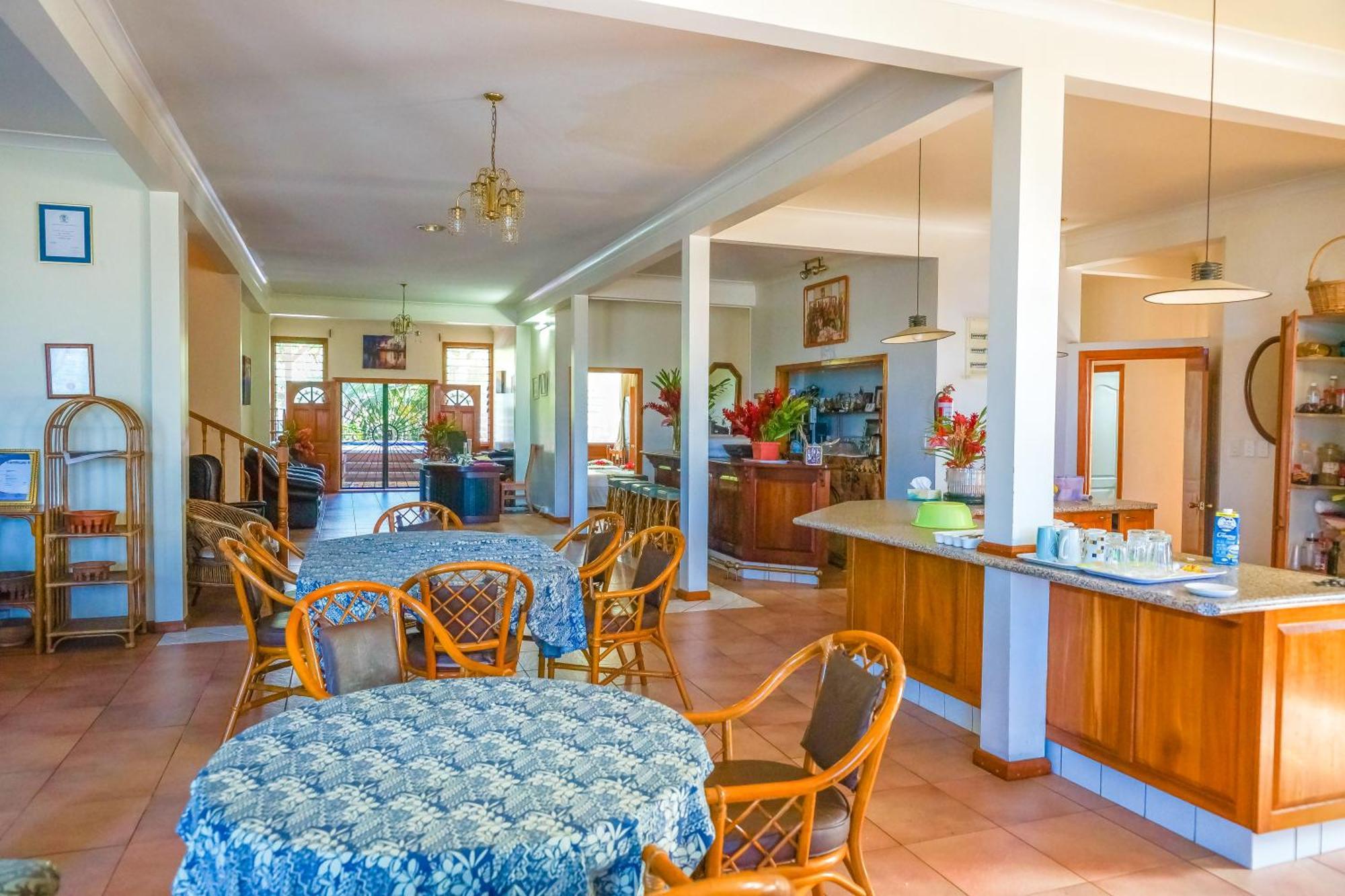 أبيا Lynn'S Getaway Hotel المظهر الخارجي الصورة