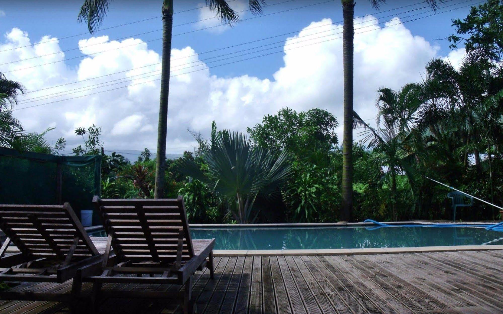 أبيا Lynn'S Getaway Hotel المظهر الخارجي الصورة